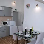 דירה With Swimming Pool - 4166 *