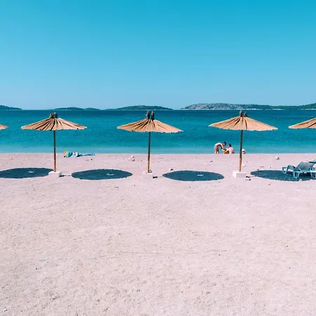 Apartamento With Swimming Pool Sibenik - 4166 *