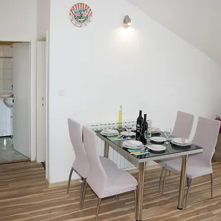 With Swimming Pool - 4166 Apartment *
