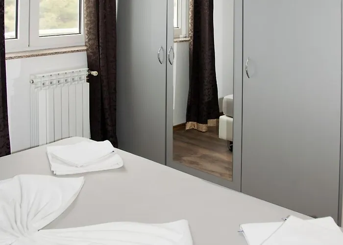 With Swimming Pool Sibenik - 4166 Appartement Šibenik